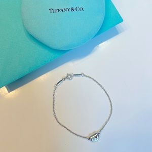 Tiffany & Co. Elsa Peretti iconic bean design bracelet, Sterling Silver.